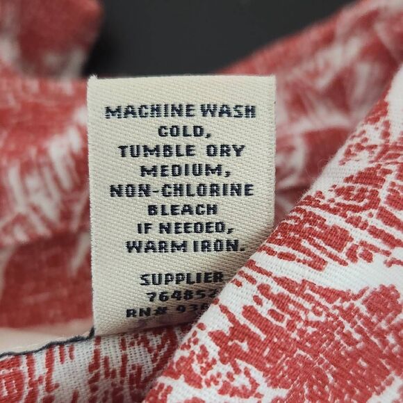 St. John's Bay White and Red Hawaiian Shirt Size XXL Tropical Print Cotton Shirt - Picture 6 of 7